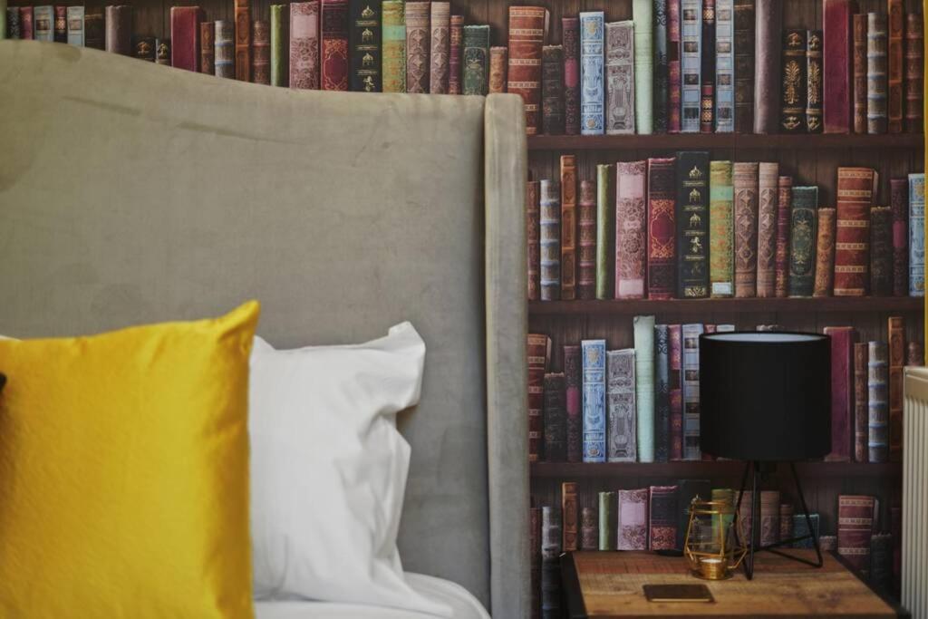 No.1 Property- The Most Magical Staycation Villa Oxford