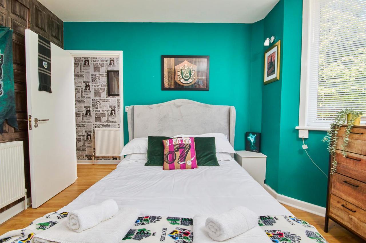 No.1 Property- The Most Magical Staycation Villa Oxford